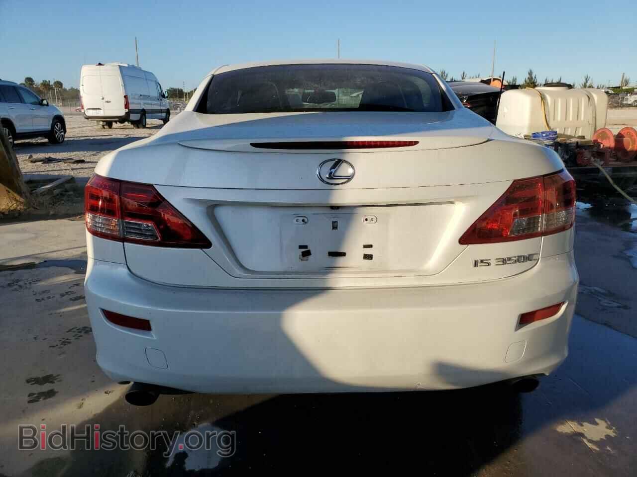 2011 LEXUS IS - VIN: JTHFE2C21B2506494 - Photo 6