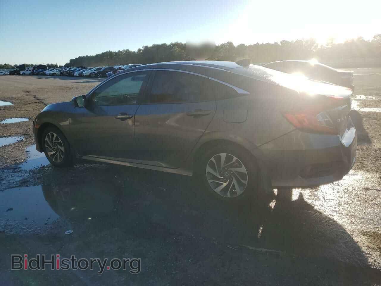 2018 HONDA CIVIC - VIN: 19XFC2F7XJE005443 - Фото 2