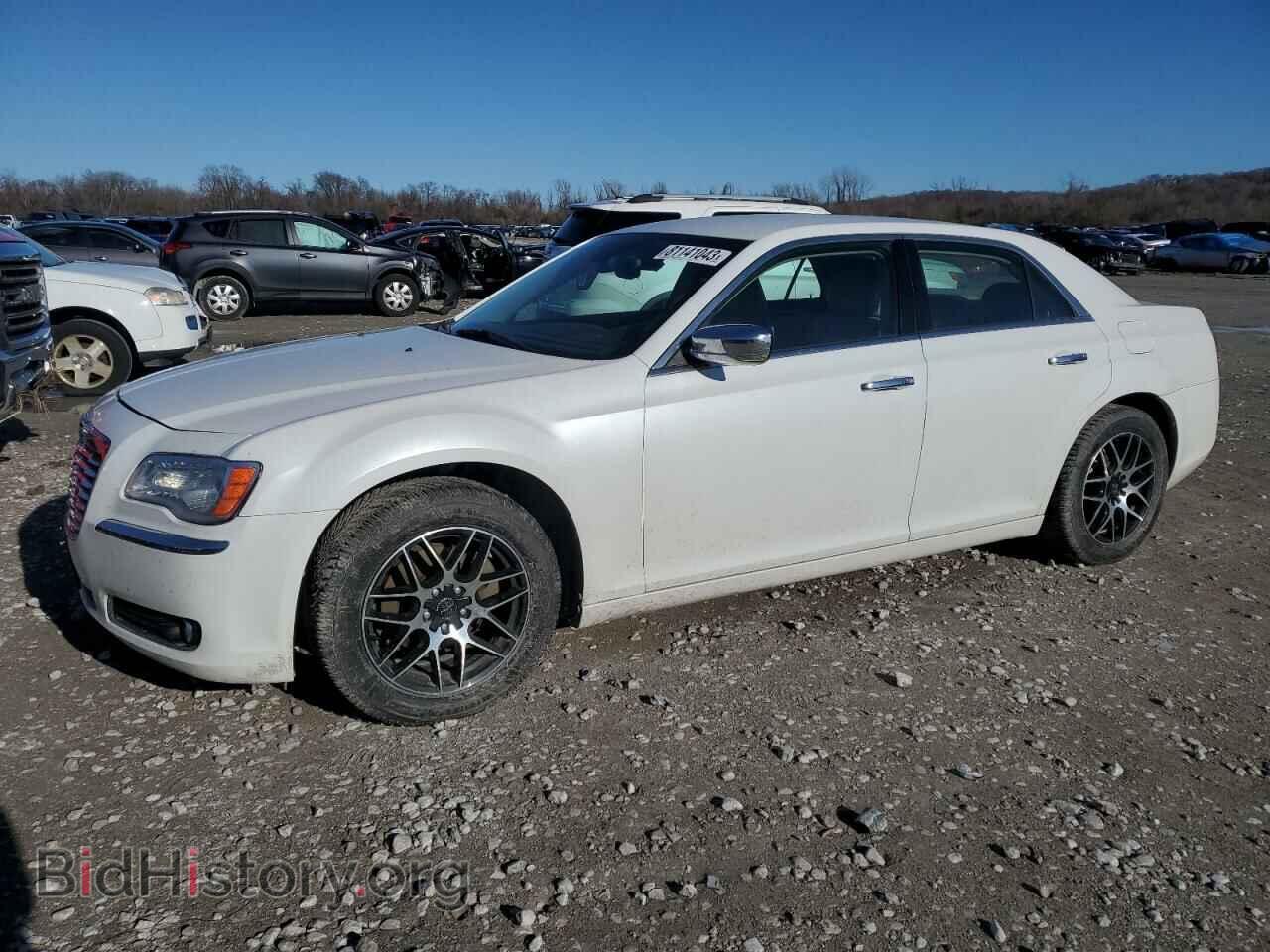 Фотография 2C3CCACG3CH138459 - CHRYSLER 300 2012