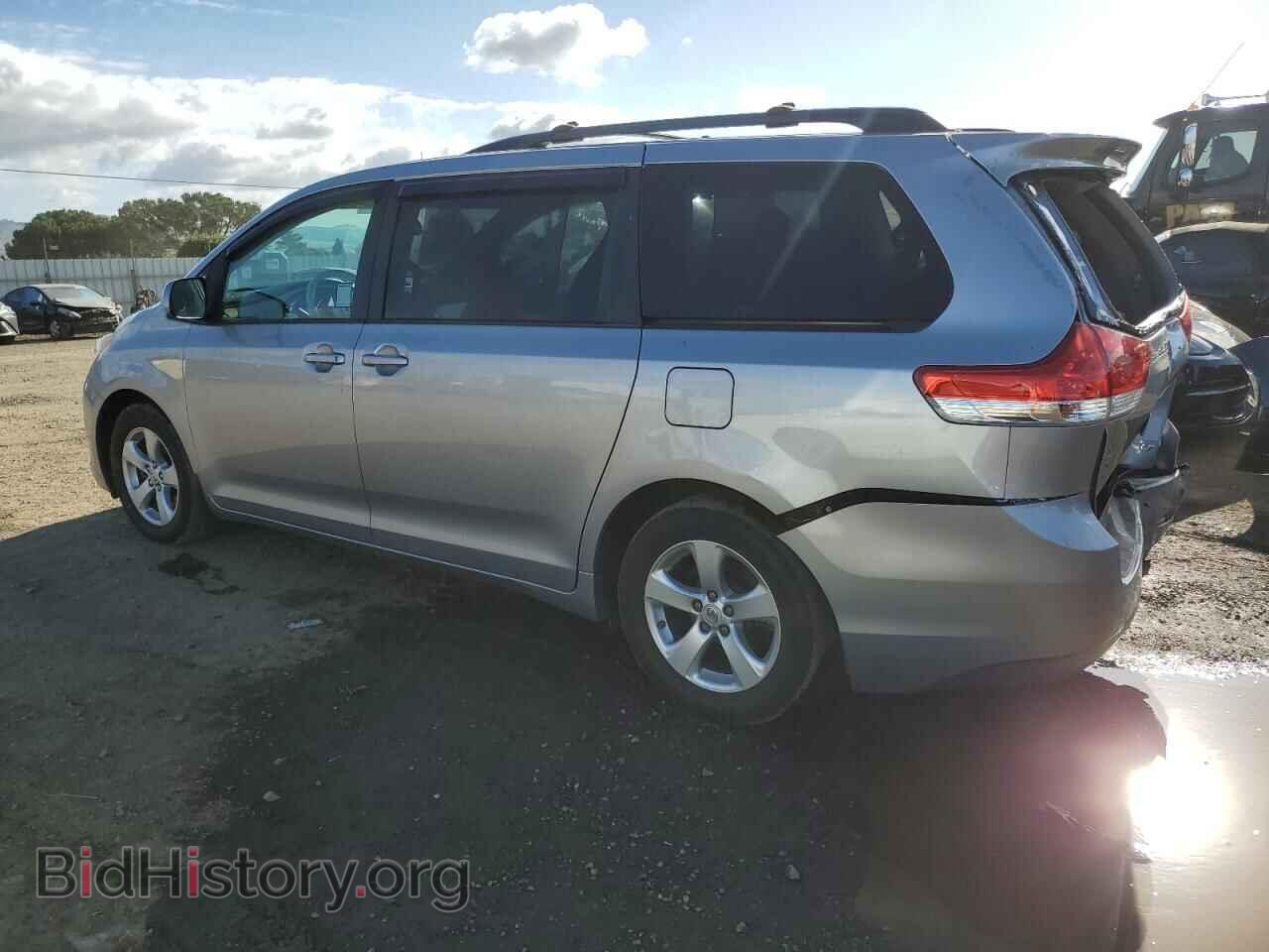 2012 TOYOTA All Models - VIN: 5TDKK3DCXCS279435 - Фото 2
