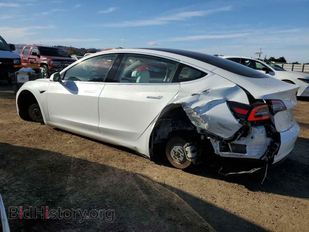2018 TESLA MODEL 3 - VIN: 5YJ3E1EB3JF074949 - Фото 2