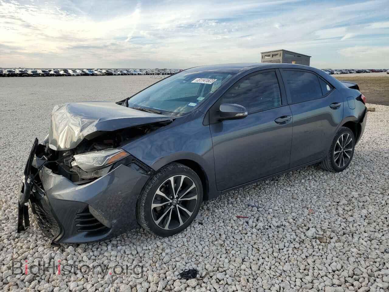 Photo 5YFBURHE4HP596040 - TOYOTA COROLLA 2017