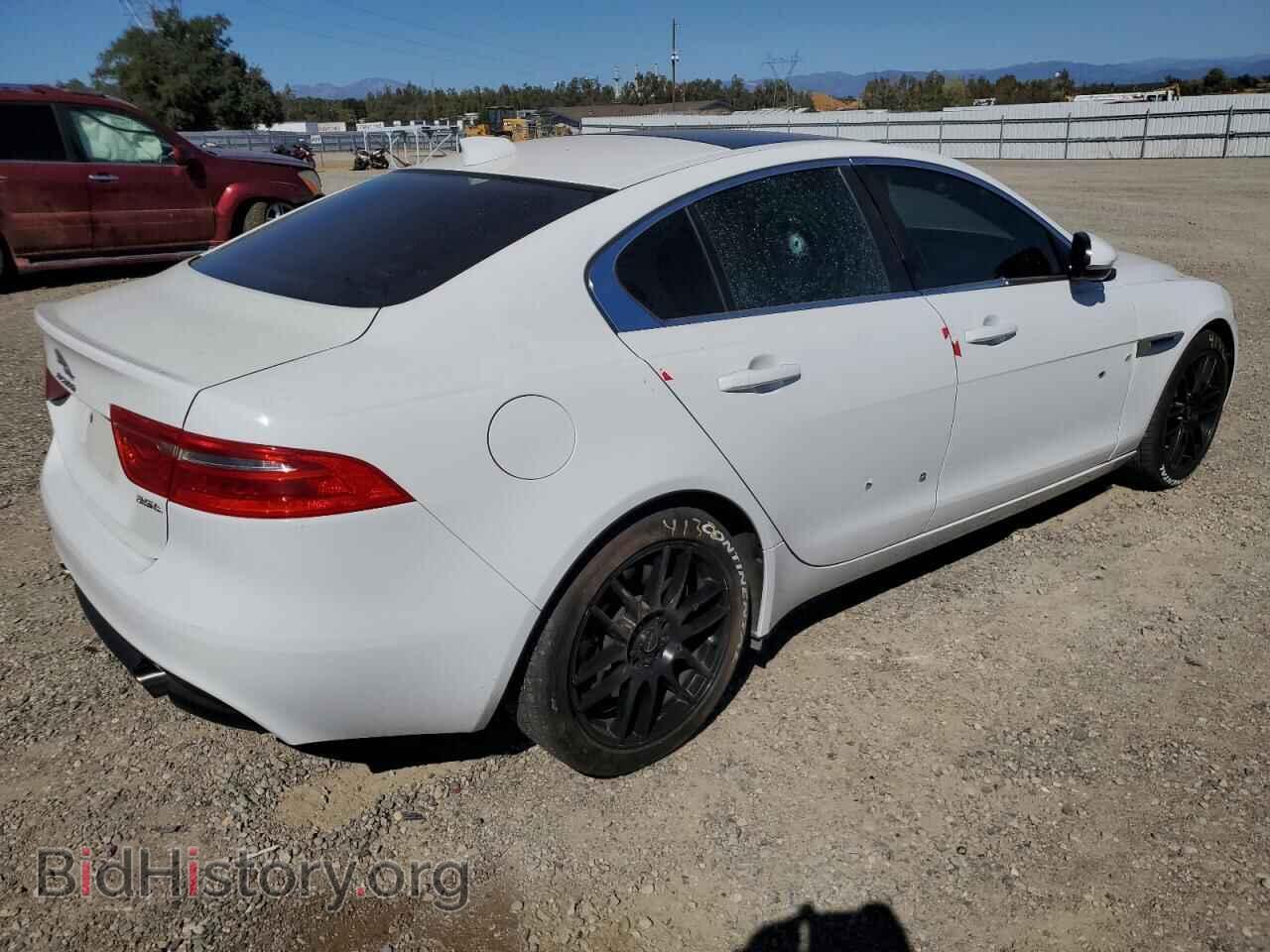 2019 JAGUAR XE - VIN: SAJAR4FX1KCP52699 - Фото 3