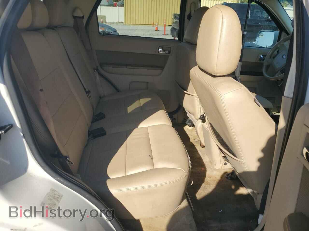 2011 FORD ESCAPE - VIN: 1FMCU9E76BKB33442 - Фото 11
