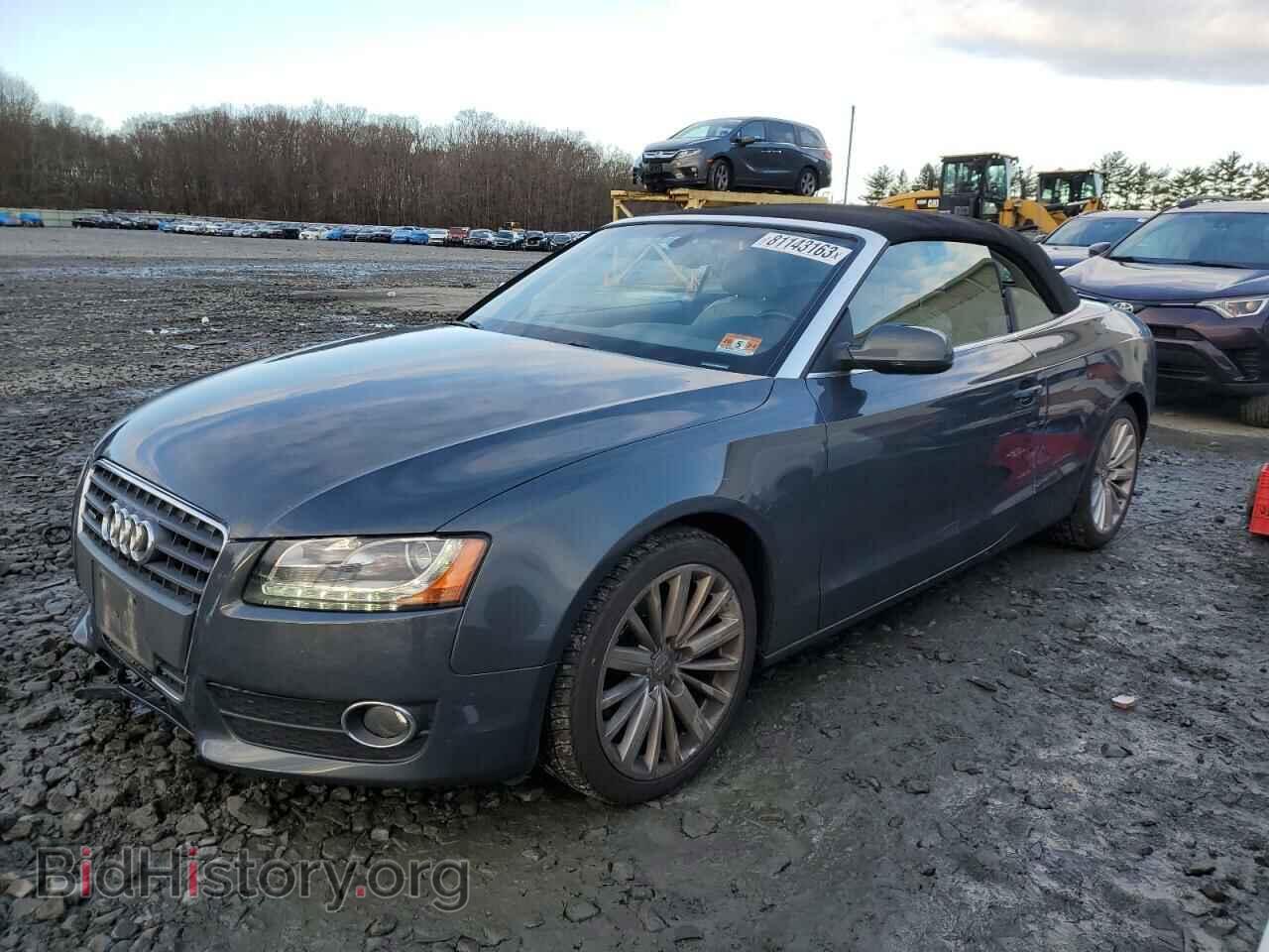 Photo WAULFAFH0BN016183 - AUDI A5 2011