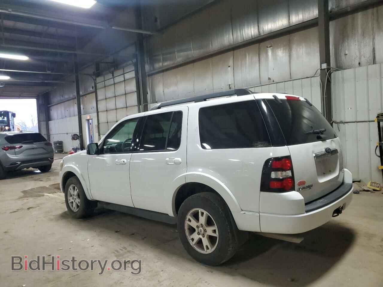 2010 FORD EXPLORER - VIN: 1FMEU7DE9AUA78629 - Фото 2