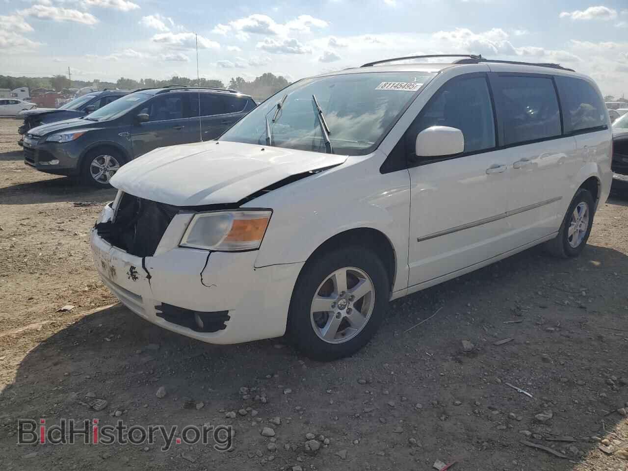 Фотография 2D4RN5D10AR106712 - DODGE CARAVAN 2010