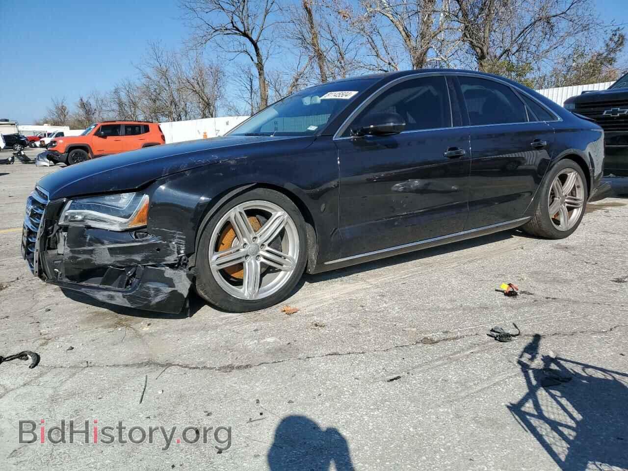 Photo WAUAGAFD0DN002546 - AUDI A8 2013