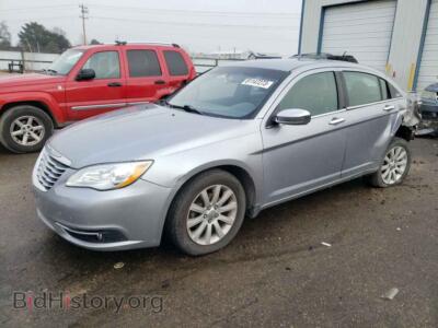 2013 Chrysler 200 200 Limite, серебристый — VIN 1C3CCBCG1DN555559, Copart