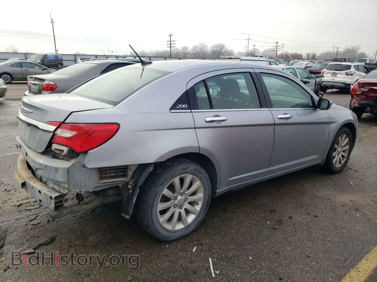 2013 CHRYSLER 200 - VIN: 1C3CCBCG1DN555559 - Фото 3