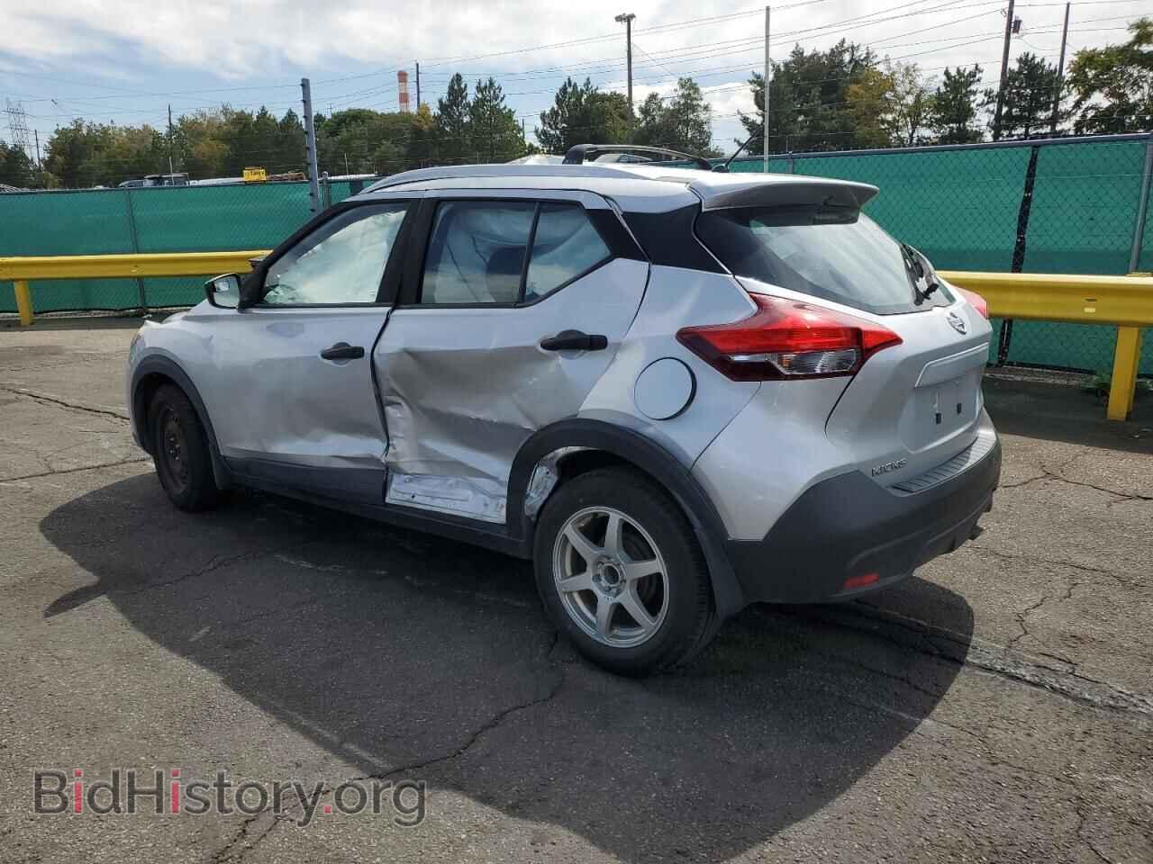 2019 NISSAN KICKS - VIN: 3N1CP5CU3KL470388 - Фото 2