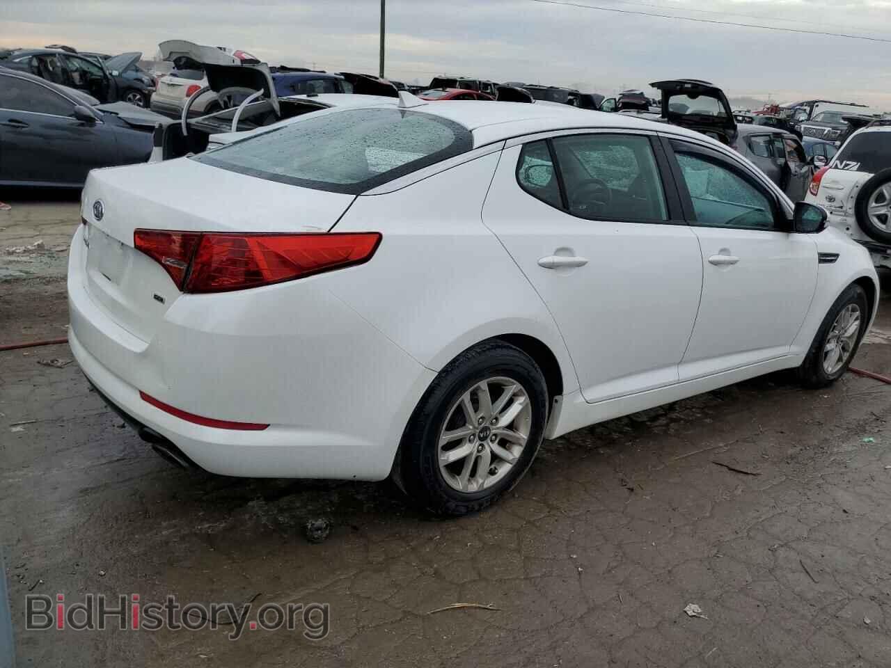 2011 KIA OPTIMA - VIN: KNAGM4A74B5073011 - Фото 3