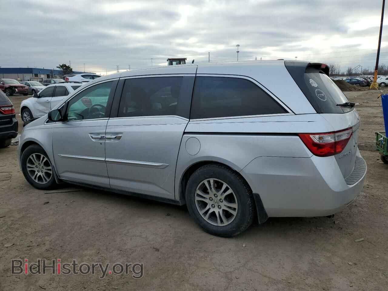 2011 HONDA All Models - VIN: 5FNRL5H65BB013318 - Фото 2