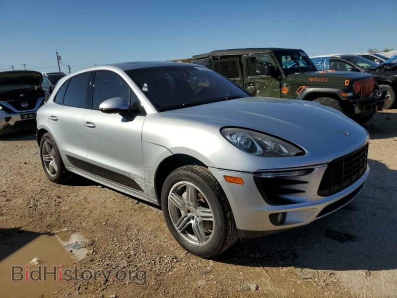 2016 Porsche MACAN (VIN WP1AB2A55GLB46776) — photo 4 of 14