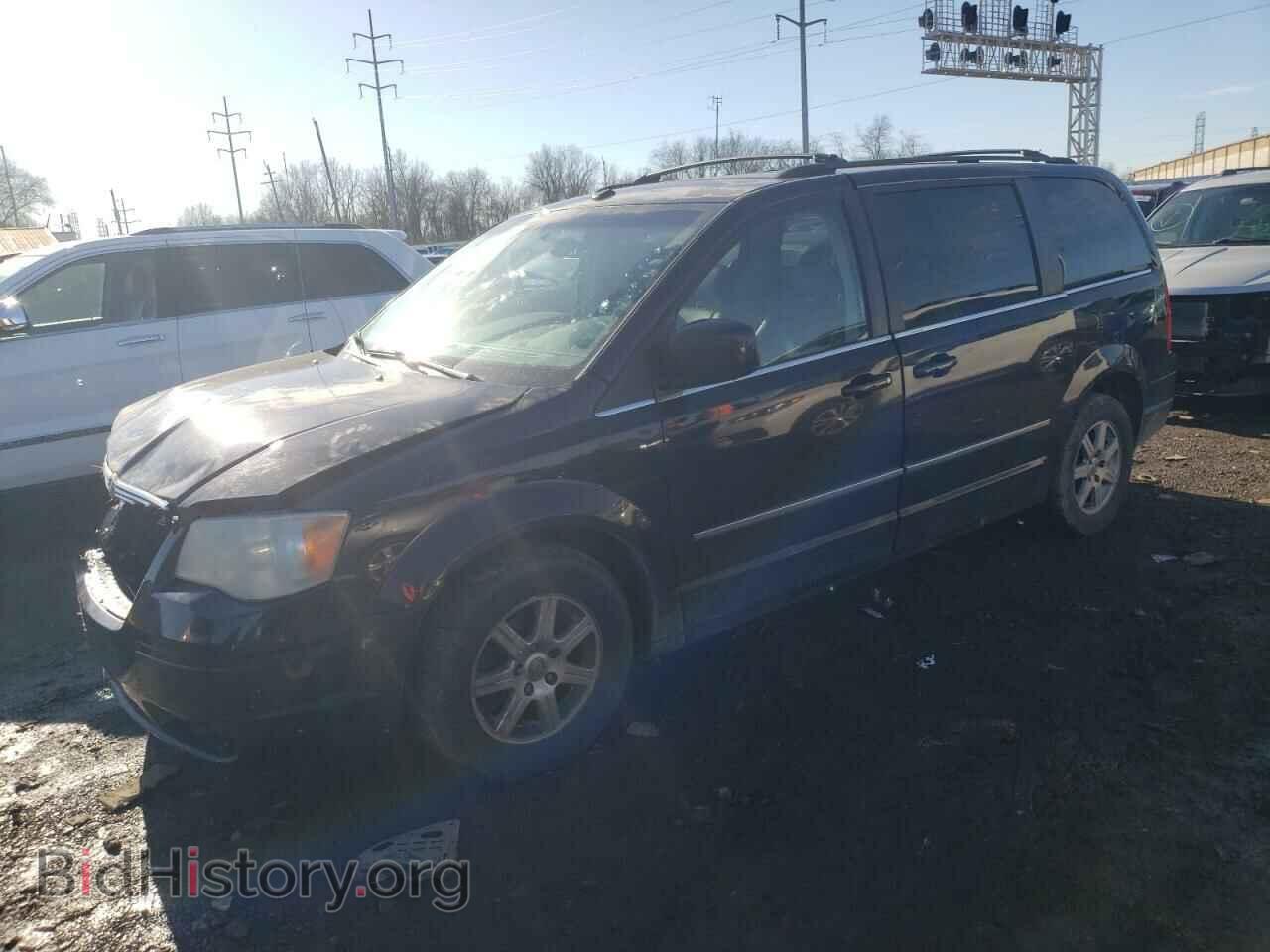 Photo 2A4RR8D1XAR392453 - CHRYSLER MINIVAN 2010