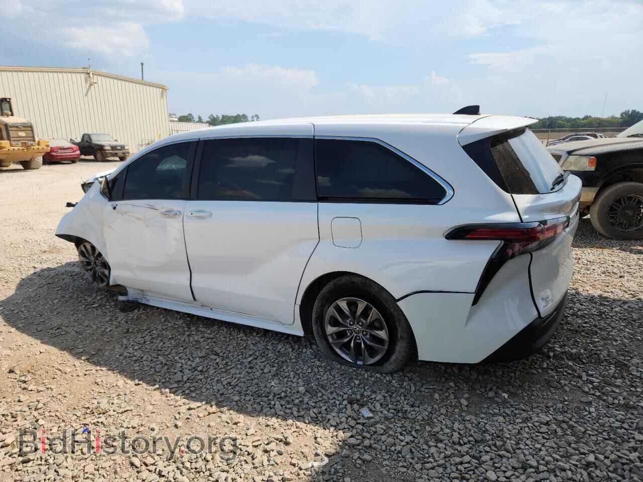 2021 TOYOTA All Models - VIN: 5TDKRKEC4MS045720 - Photo 2