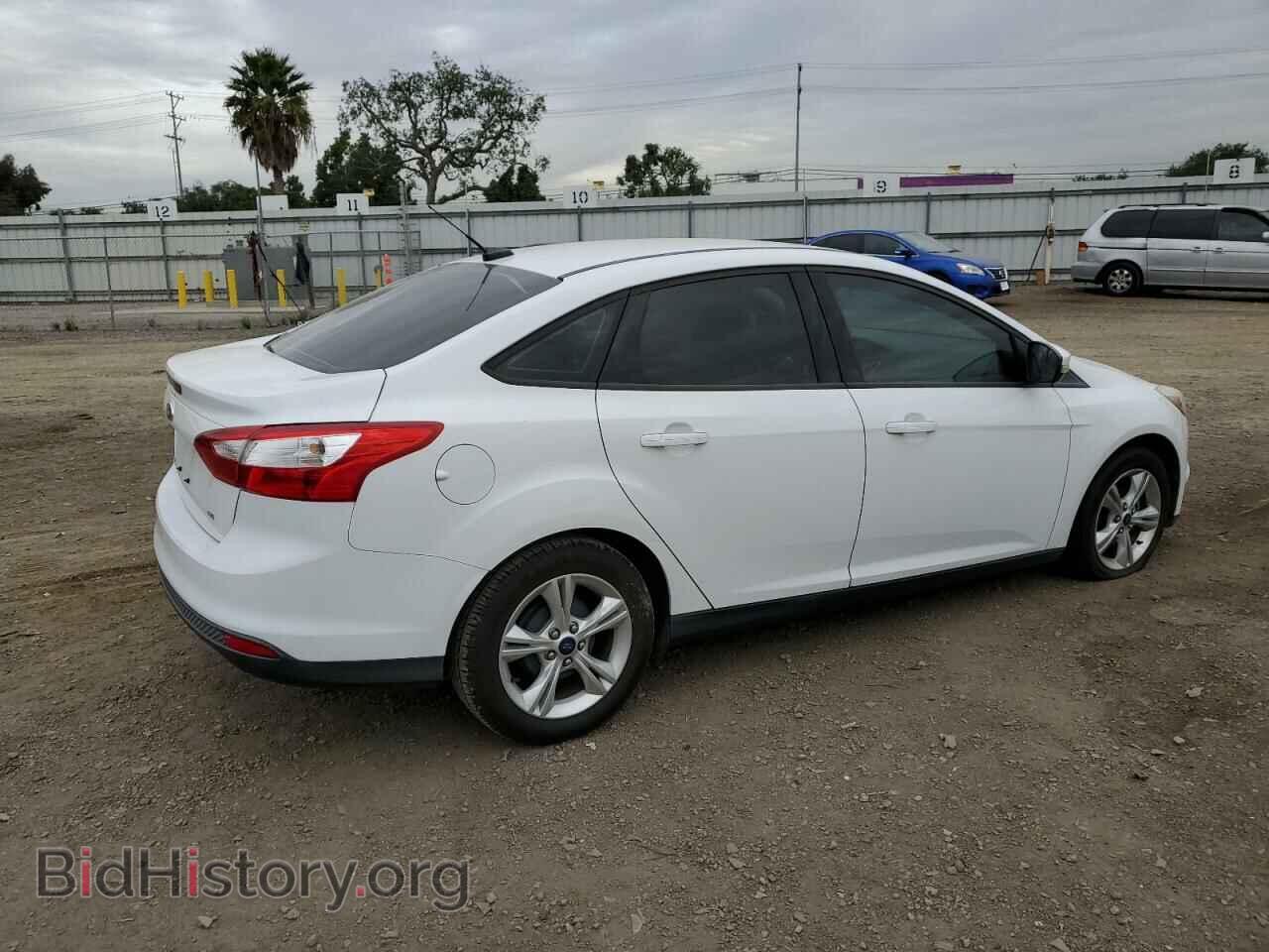 2013 FORD FOCUS - VIN: 1FADP3F26DL324975 - Фото 3