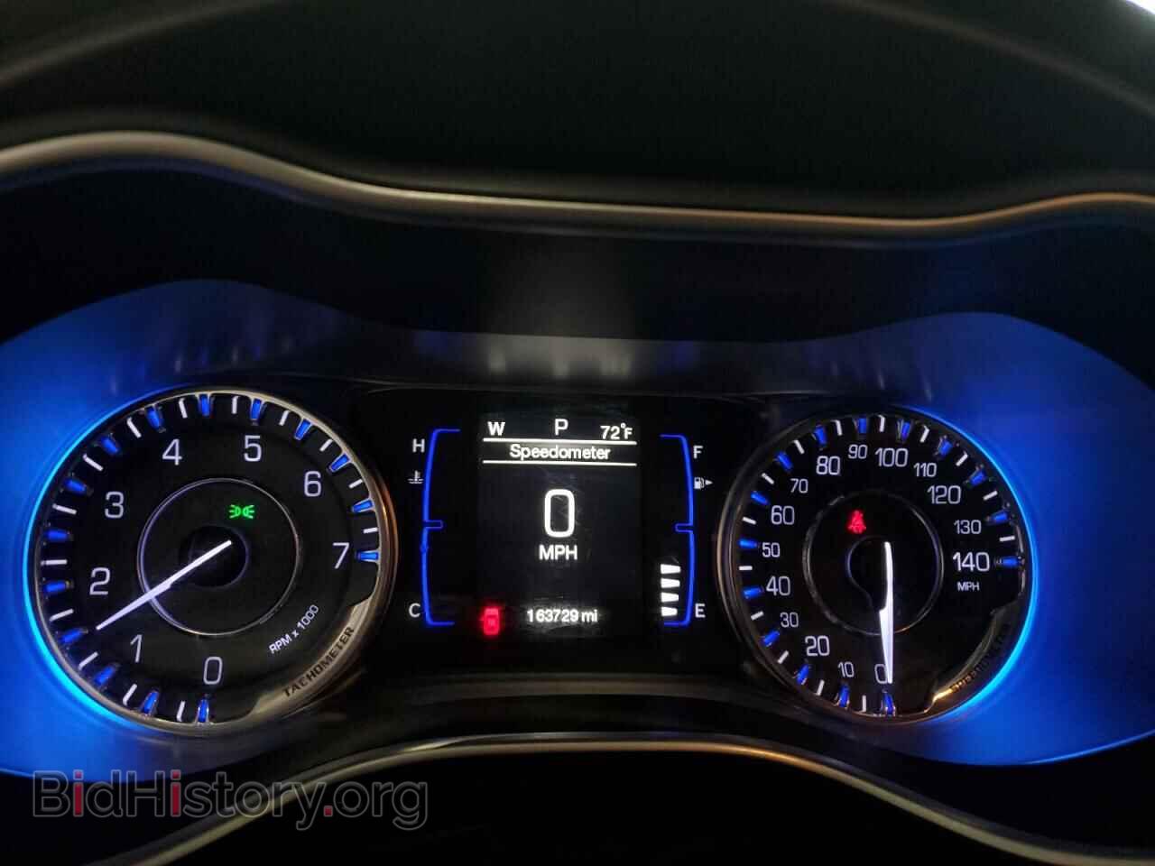 2015 CHRYSLER 200 - VIN: 1C3CCCAB1FN692923 - Фото 9