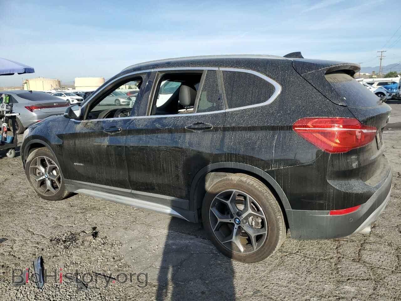2016 BMW X1 - VIN: WBXHT3C39G5E55210 - Фото 2