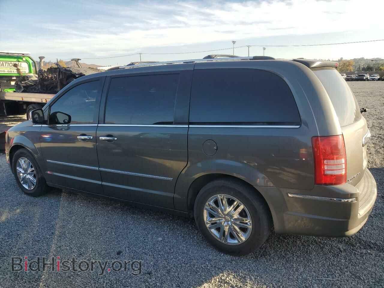 2010 CHRYSLER MINIVAN - VIN: 2A4RR7DX1AR321902 - Фото 2