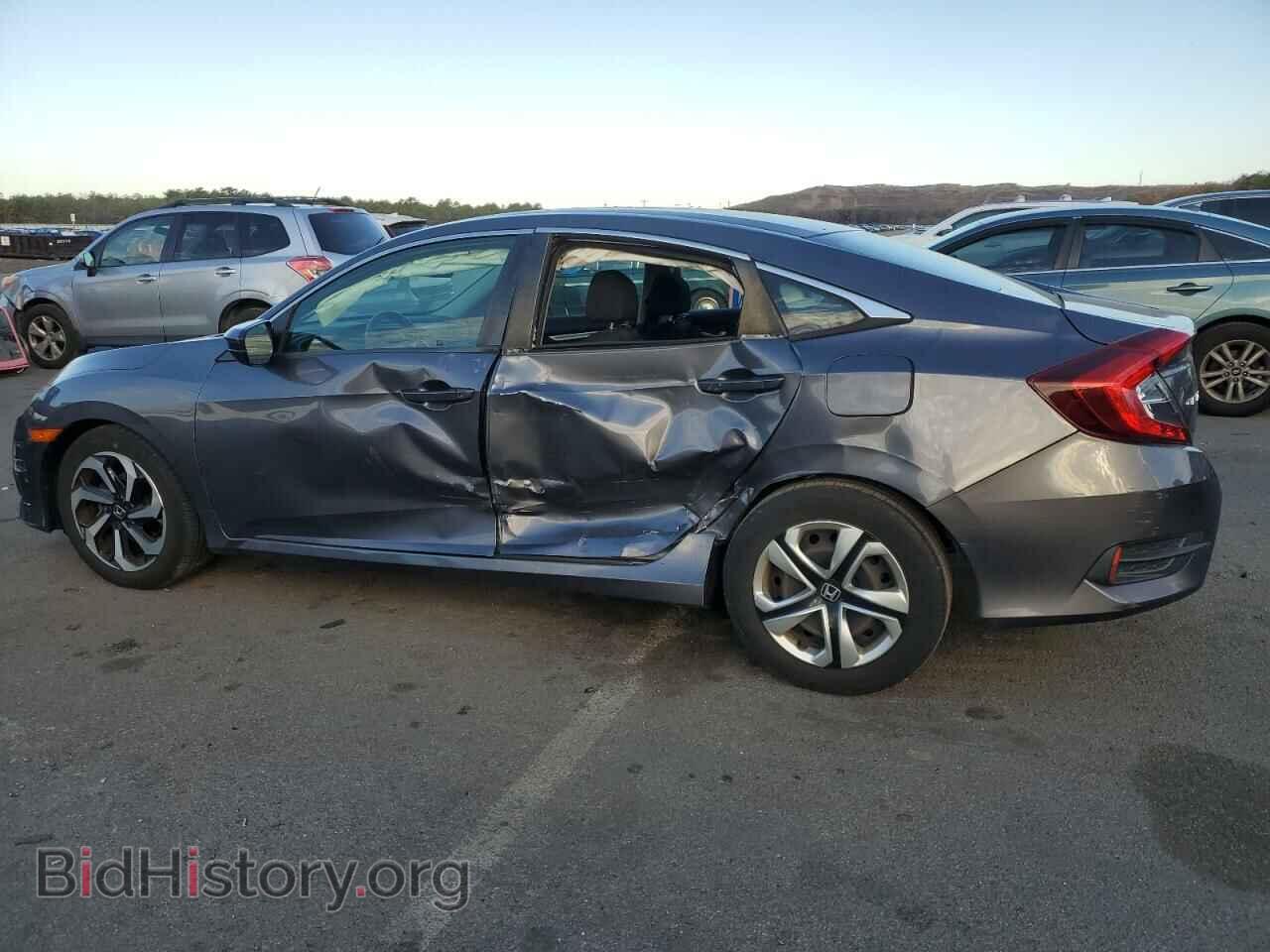 2018 HONDA CIVIC - VIN: 2HGFC2F59JH513570 - Фото 2