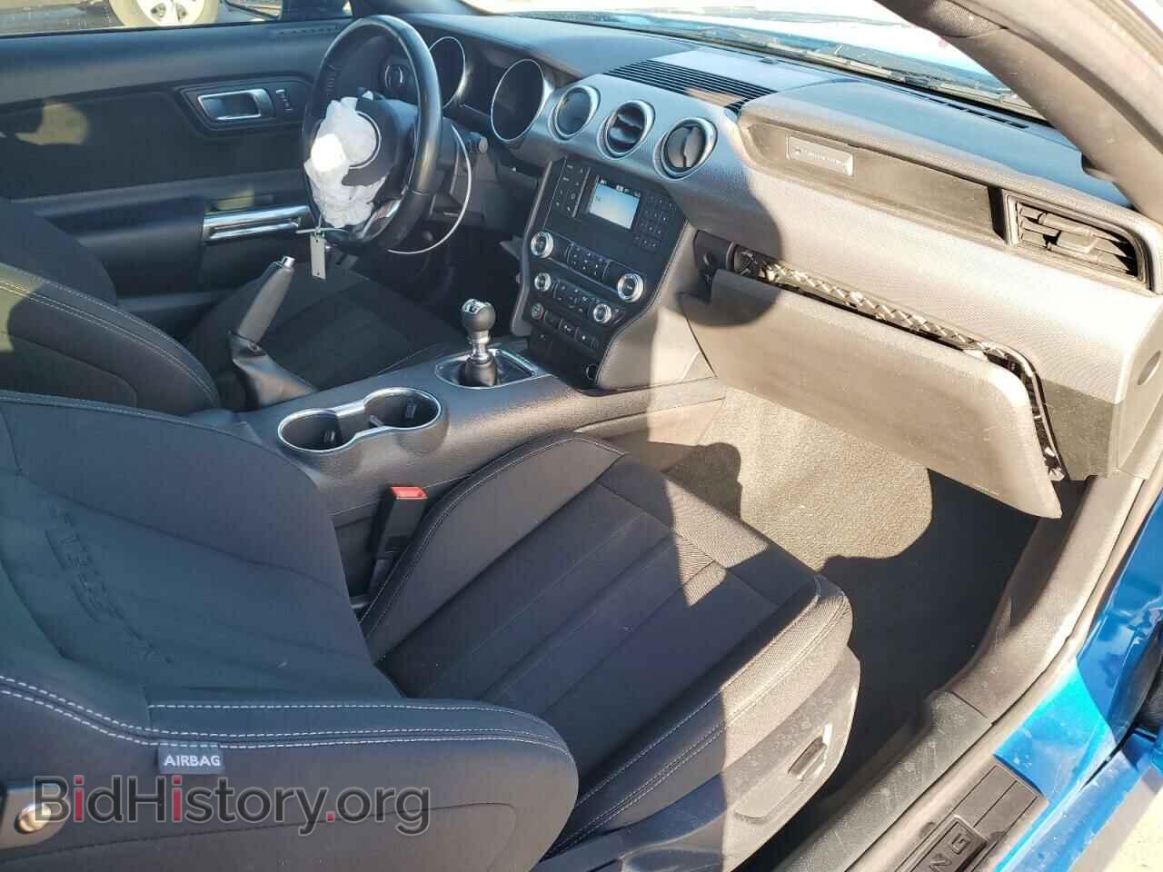 2019 FORD MUSTANG - VIN: 1FA6P8CF9K5174858 - Фото 8