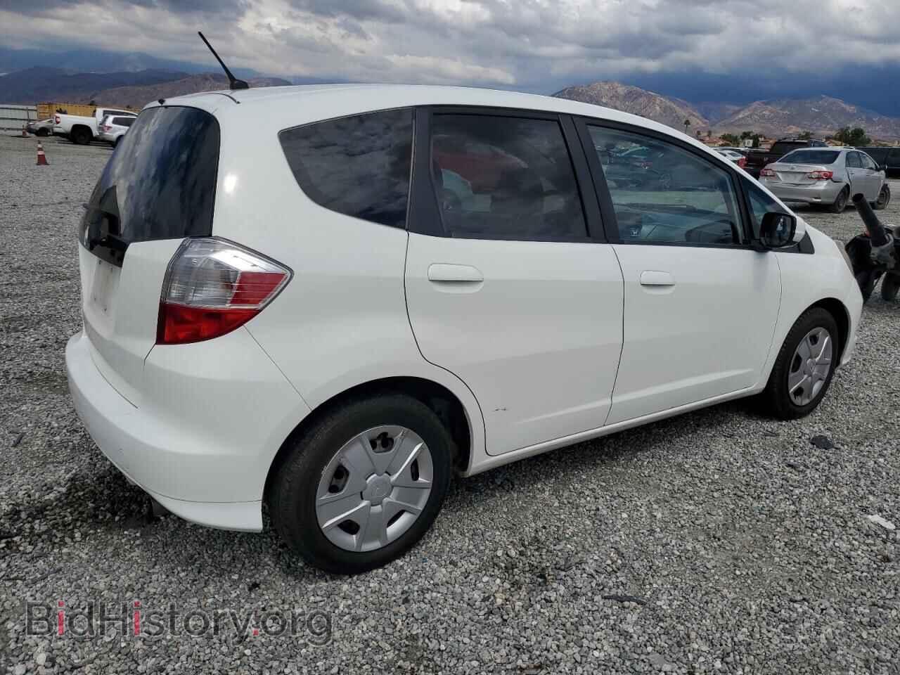2013 HONDA FIT - VIN: JHMGE8H35DC082064 - Фото 3