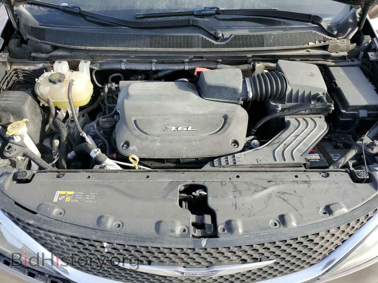 2017 CHRYSLER PACIFICA - VIN: 2C4RC1EGXHR555985 - Фото 12