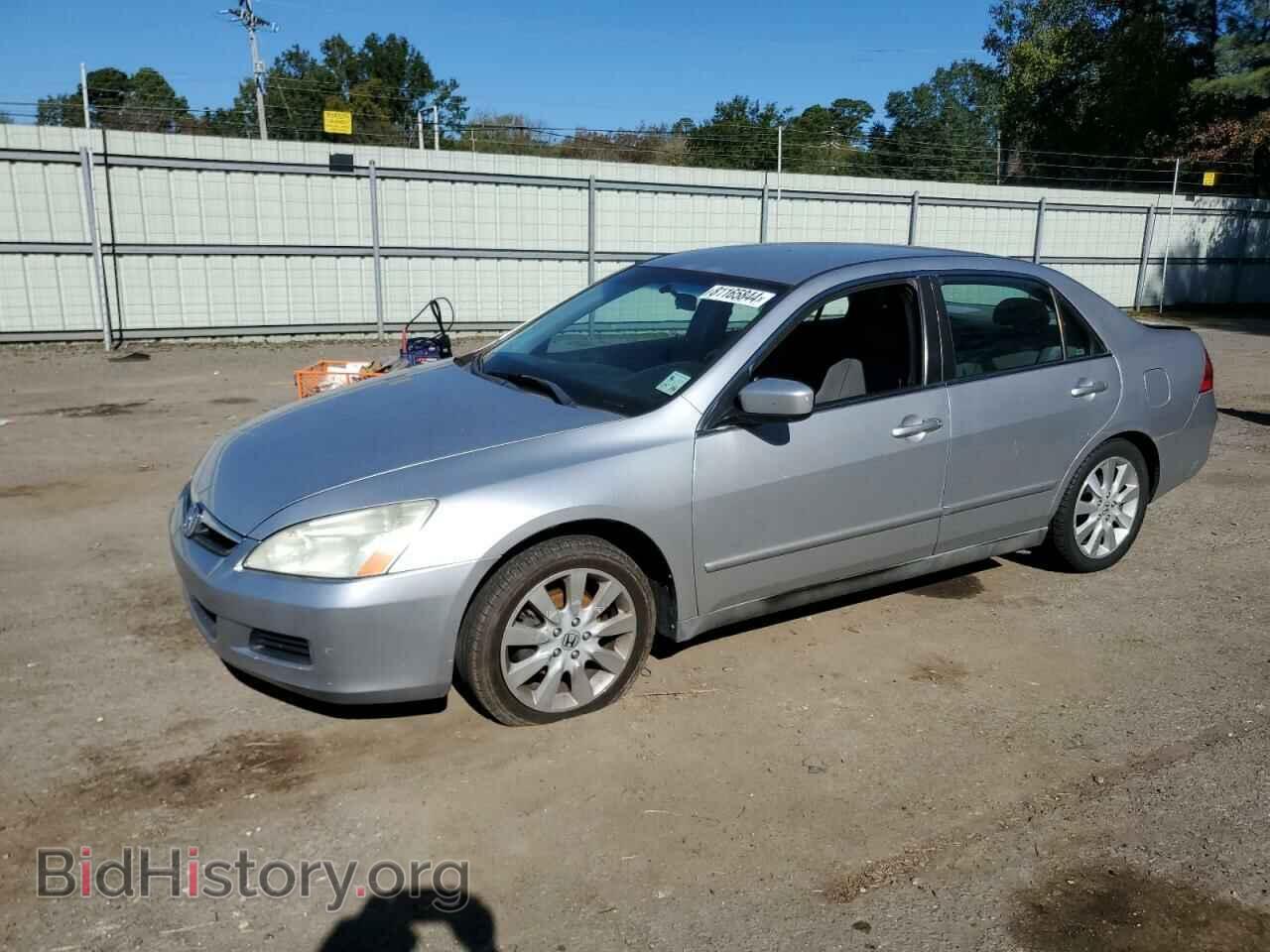 Фотография 1HGCM66457A085356 - HONDA ACCORD 2007