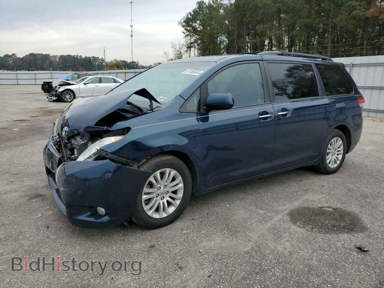 Photo 5TDYK3DC7CS236245 - TOYOTA All Models 2012
