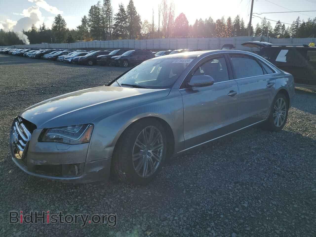 Photo WAURVAFD1CN035367 - AUDI A8 2012