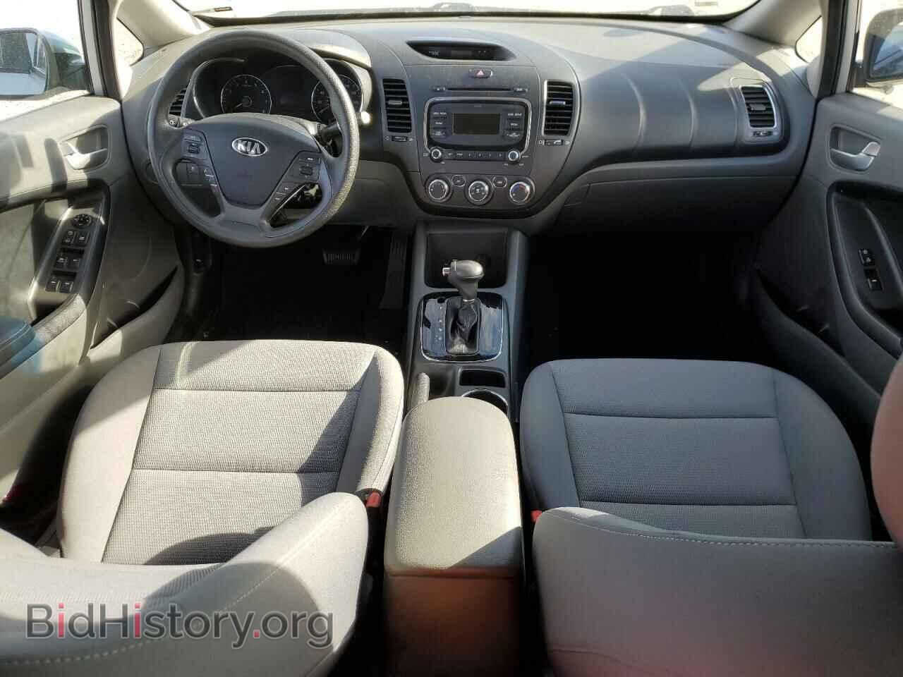 2017 KIA FORTE - VIN: 3KPFK4A79HE140655 - Фото 8