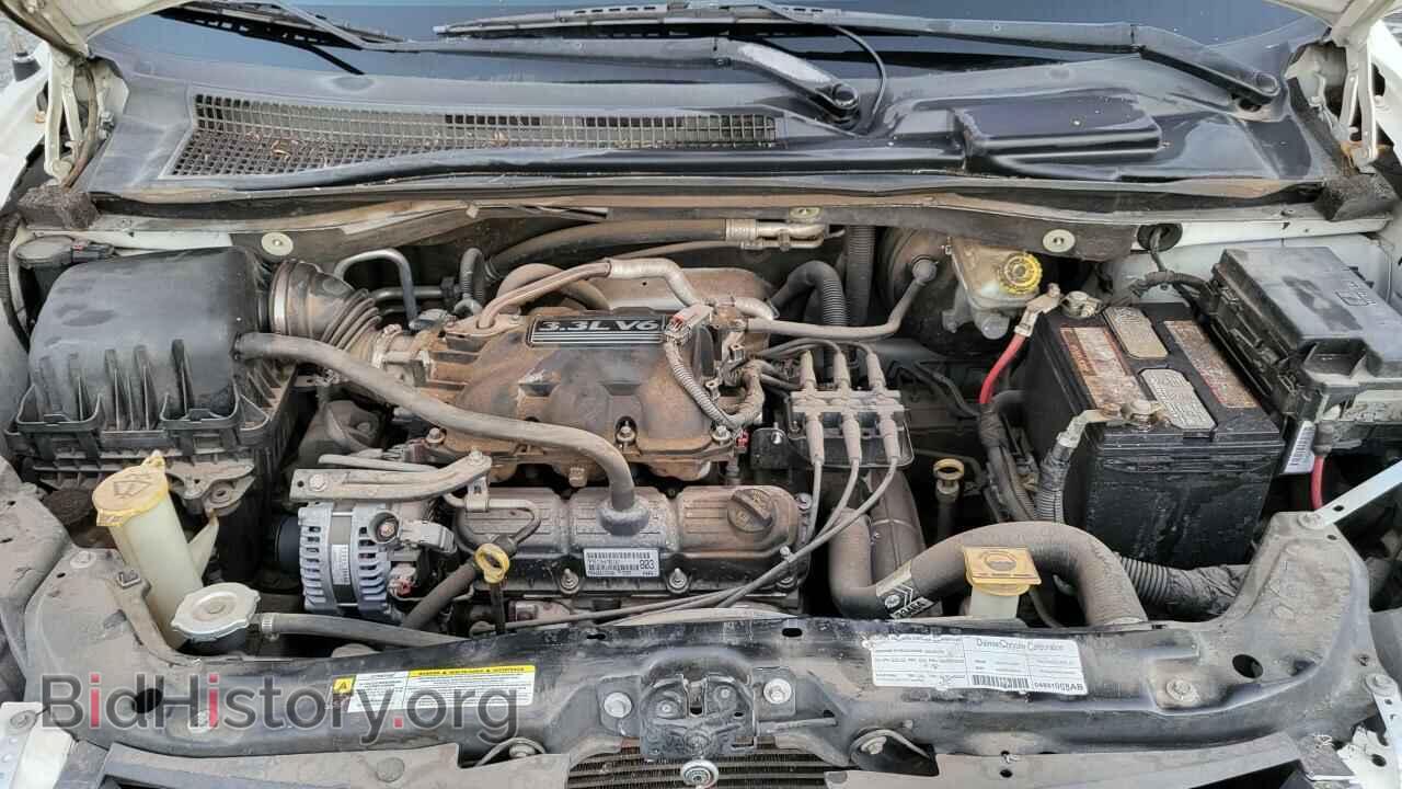 2008 CHRYSLER MINIVAN - VIN: 2A8HR44H98R671225 - Фото 7