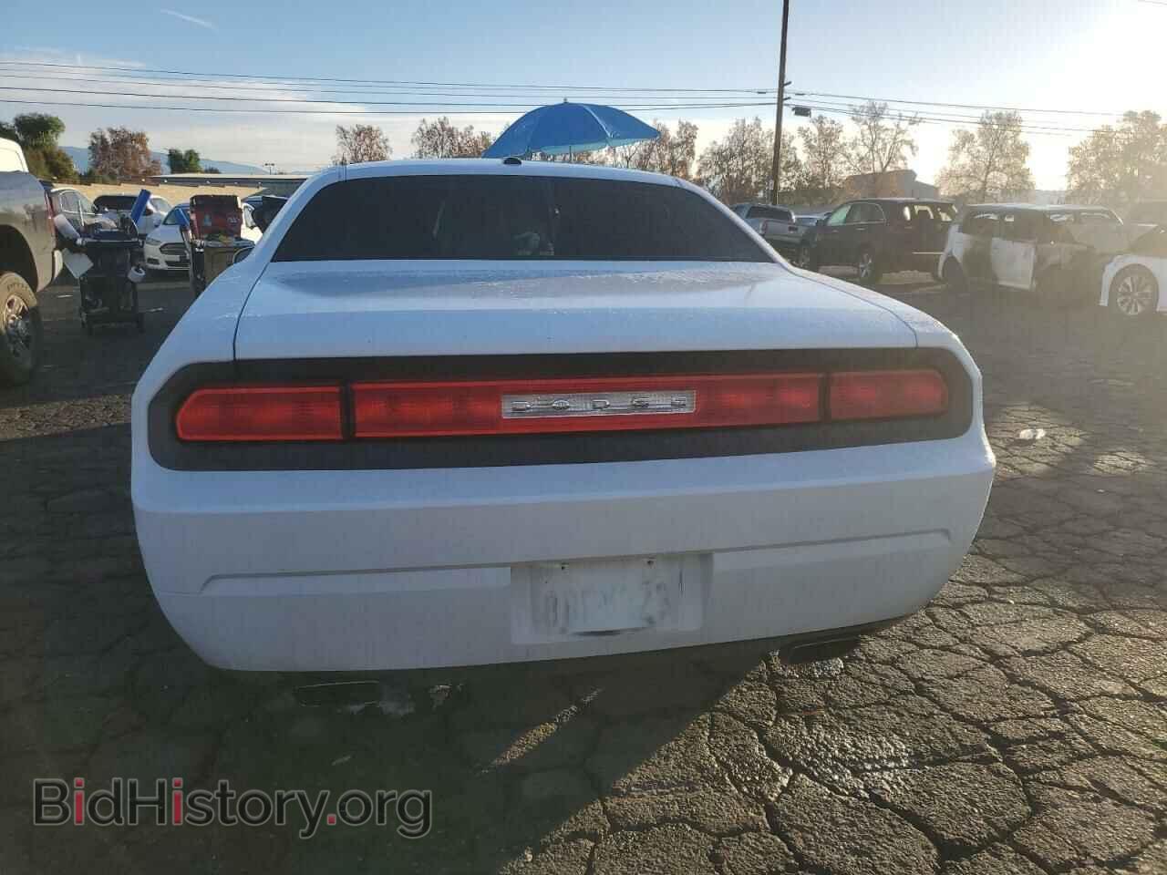 2014 DODGE CHALLENGER - VIN: 2C3CDYAG5EH285877 - Фото 6