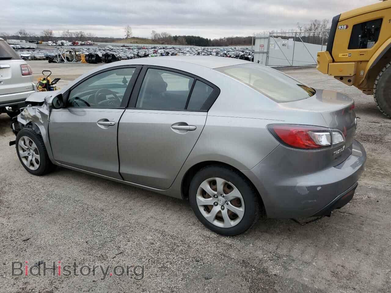 2011 MAZDA 3 - VIN: JM1BL1UF4B1450512 - Фото 2