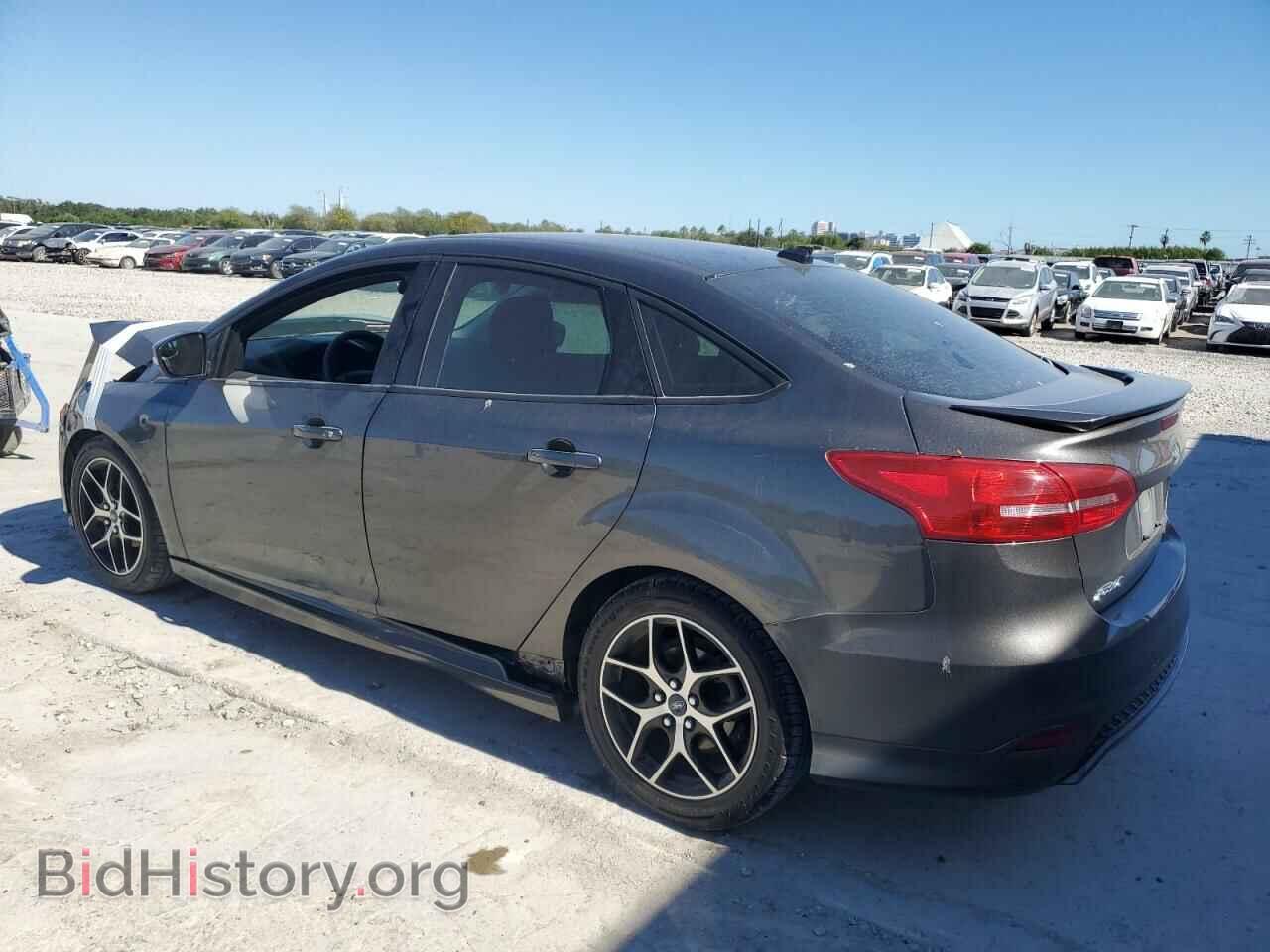 2016 FORD FOCUS - VIN: 1FADP3F26GL391385 - Фото 2