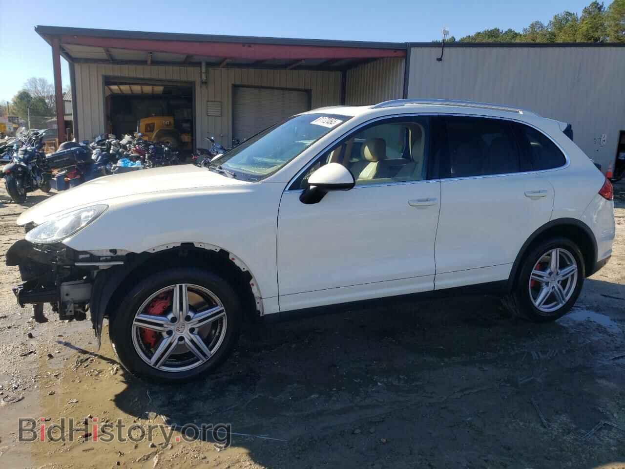 Photo WP1AB2A2XBLA44503 - PORSCHE CAYENNE 2011