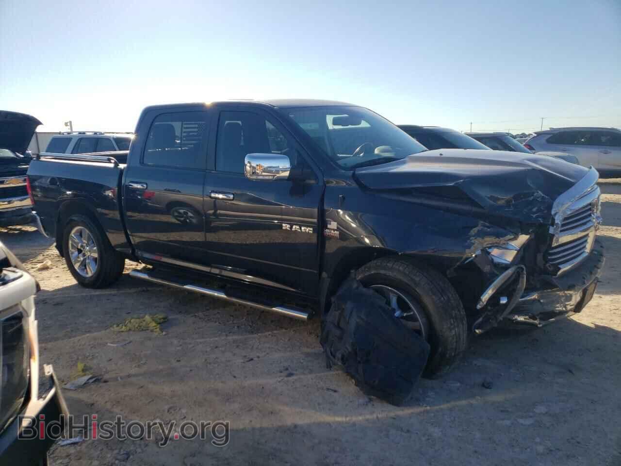 2017 RAM 1500 - VIN: 1C6RR6LT1HS520608 - Photo 4