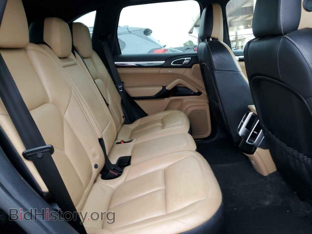 2016 PORSCHE CAYENNE - VIN: WP1AE2A25GLA63524 - Фото 11