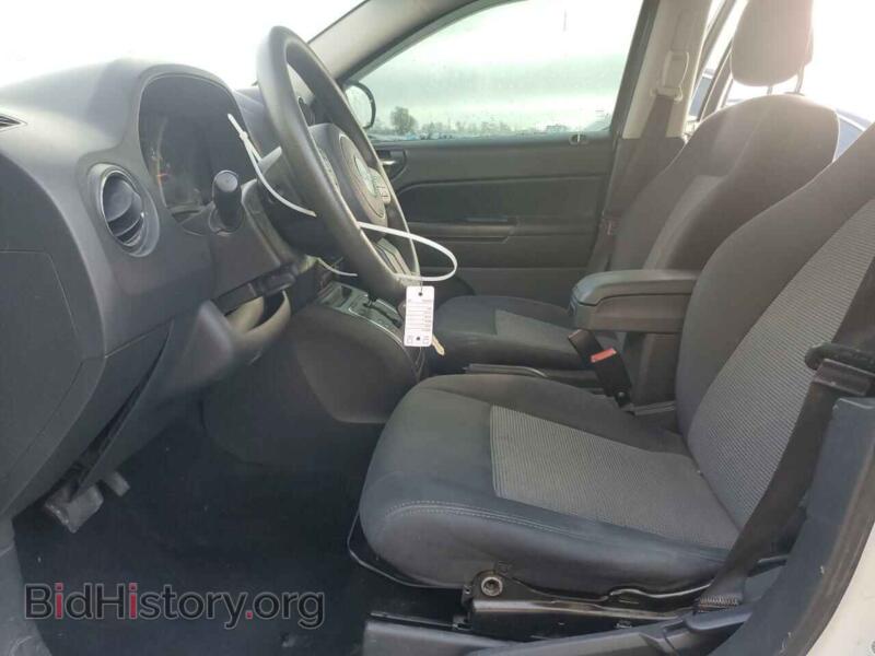 2012 Jeep COMPASS (VIN 1C4NJDBBXCD562431) — фото 7 из 13