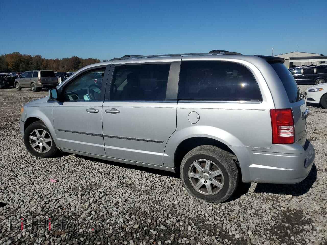 2010 CHRYSLER MINIVAN - VIN: 2A4RR5D11AR192754 - Фото 2