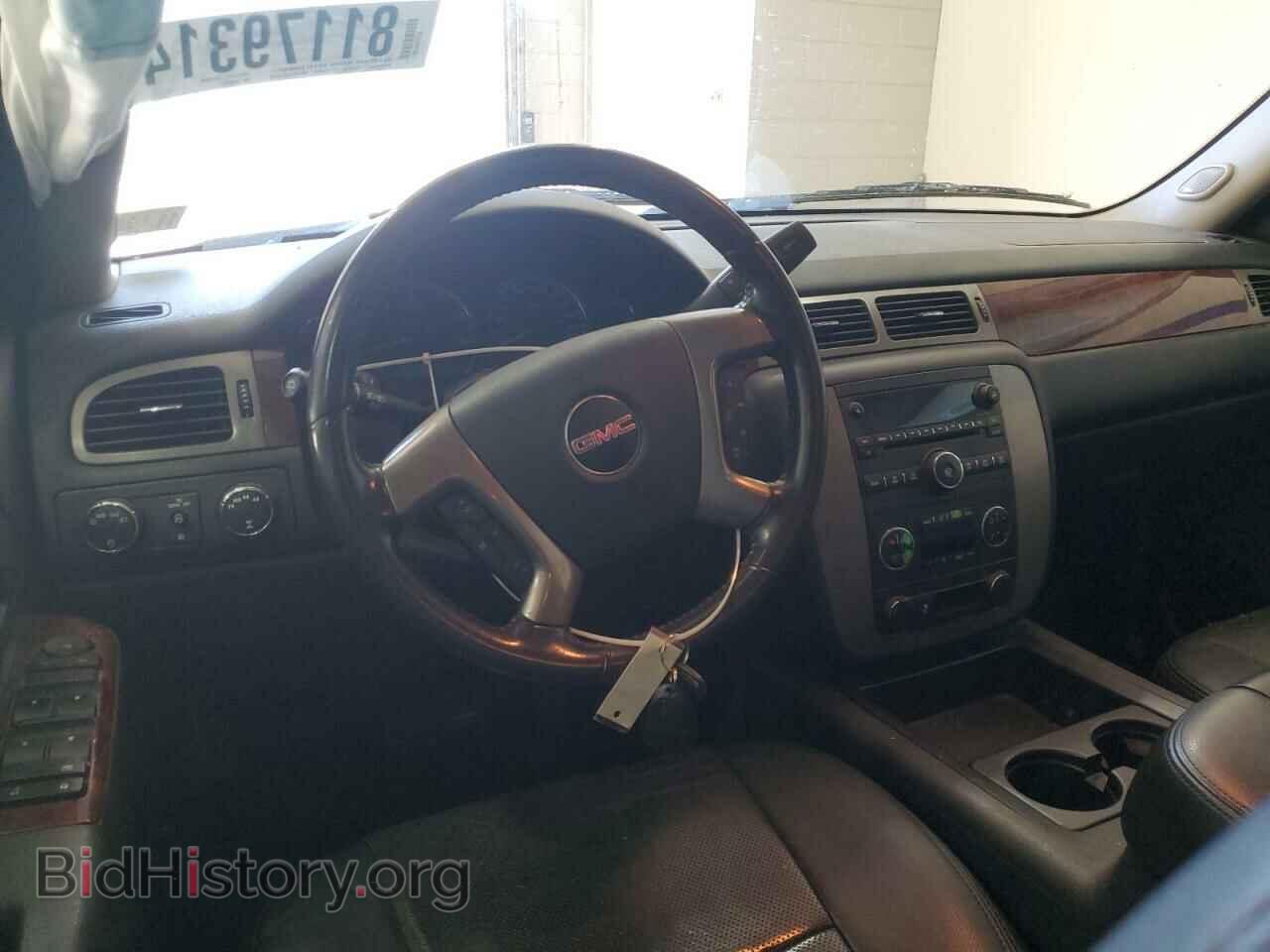 2012 GMC YUKON - VIN: 1GKS2AE0XCR219604 - Photo 8
