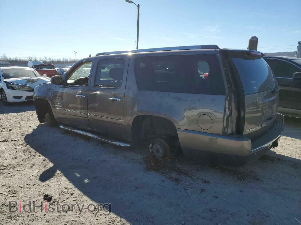 2013 GMC YUKON - VIN: 1GKS1MEF3DR265642 - Фото 2