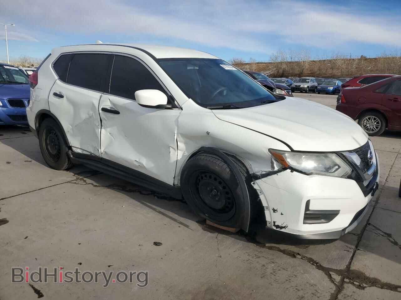 2017 NISSAN ROGUE - VIN: KNMAT2MV2HP528333 - Фото 4