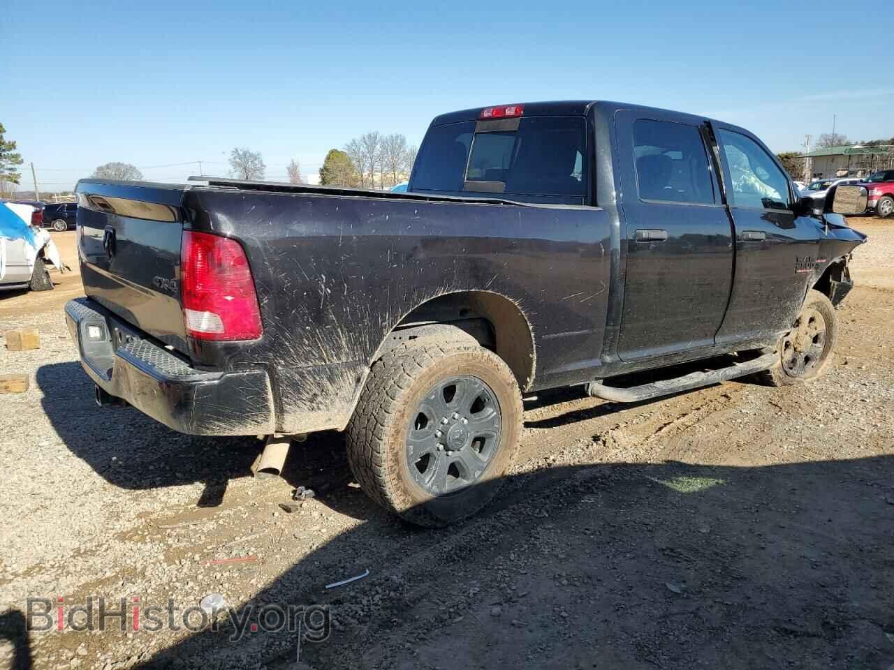 2016 RAM All Models - VIN: 3C6UR5DJ1GG281018 - Photo 3