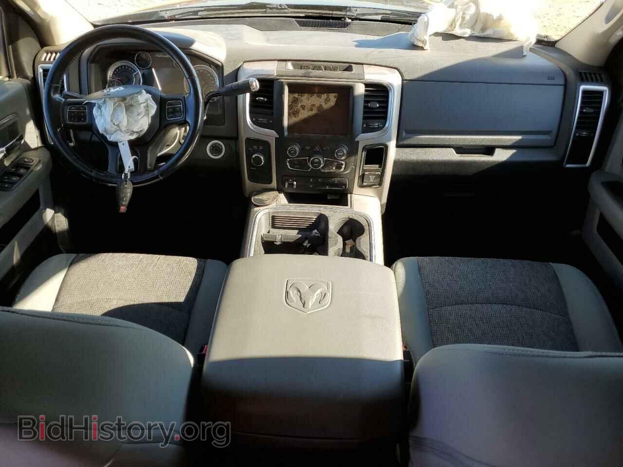 2016 RAM All Models - VIN: 3C6UR5DJ1GG281018 - Photo 8