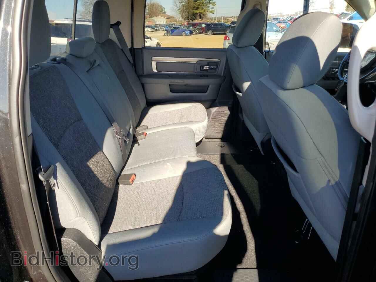 2016 RAM All Models - VIN: 3C6UR5DJ1GG281018 - Photo 10