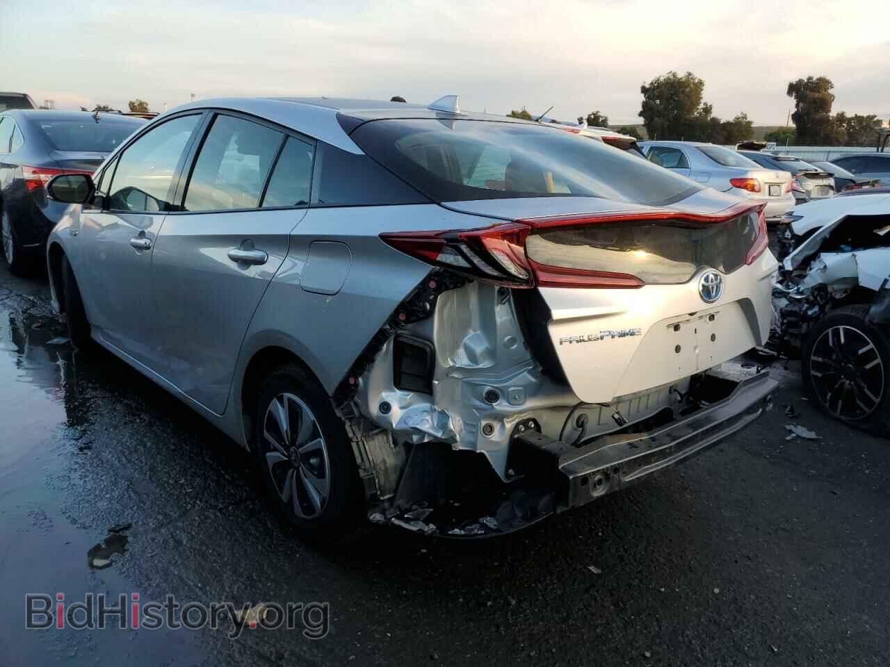 2017 TOYOTA PRIUS - VIN: JTDKARFP6H3057683 - Фото 2