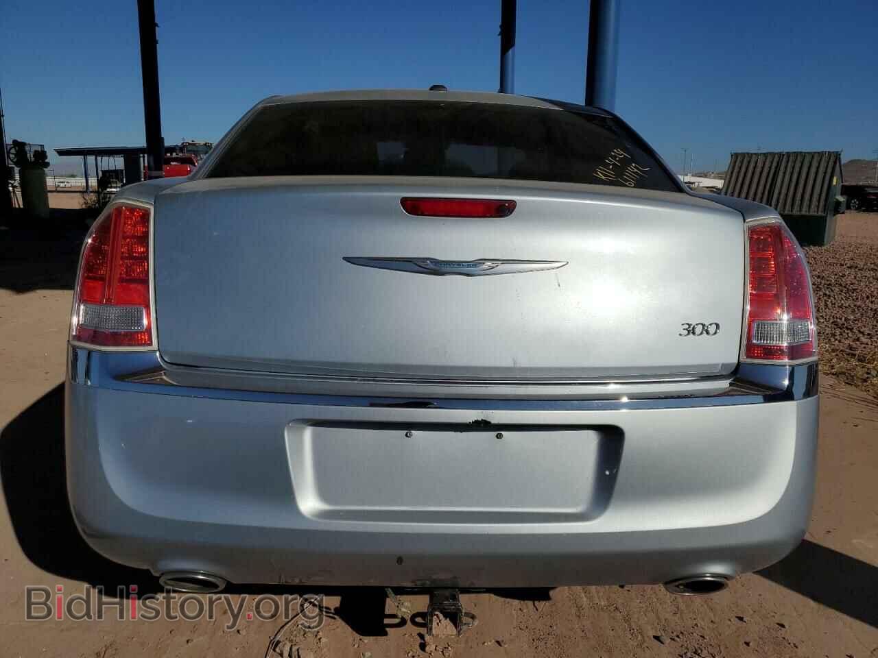 2013 CHRYSLER 300 - VIN: 2C3CCAAG0DH611142 - Фото 6
