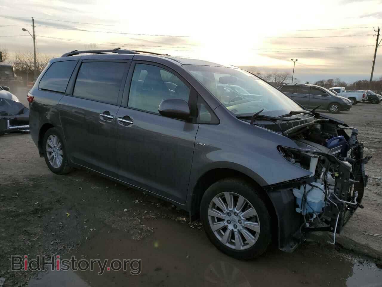 2017 TOYOTA All Models - VIN: 5TDDZ3DC5HS159506 - Фото 4